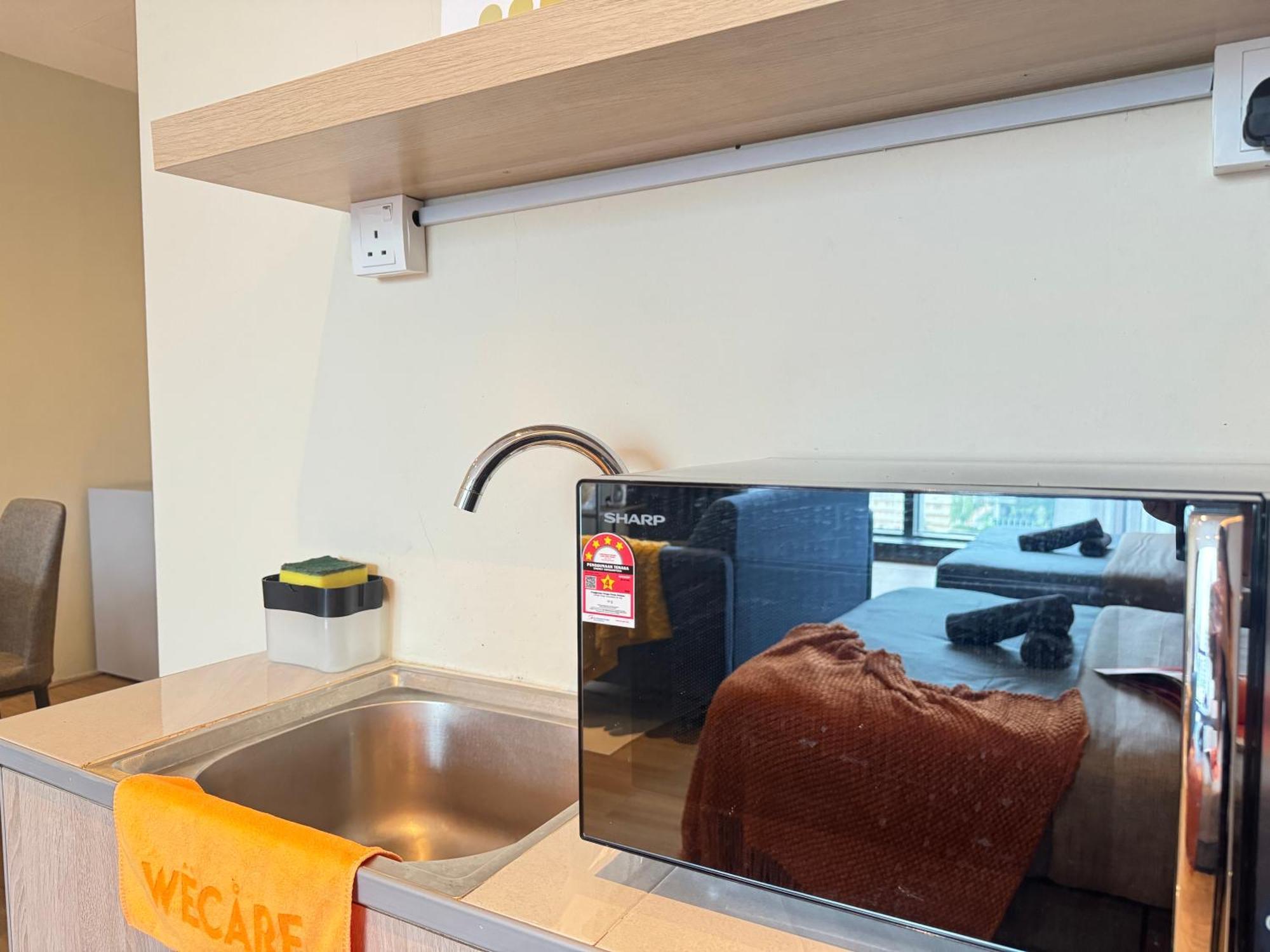 The Tinto Netflix Screen & Sleep - Bangsar South Mid Valley Kuala Lumpur Bagian luar foto