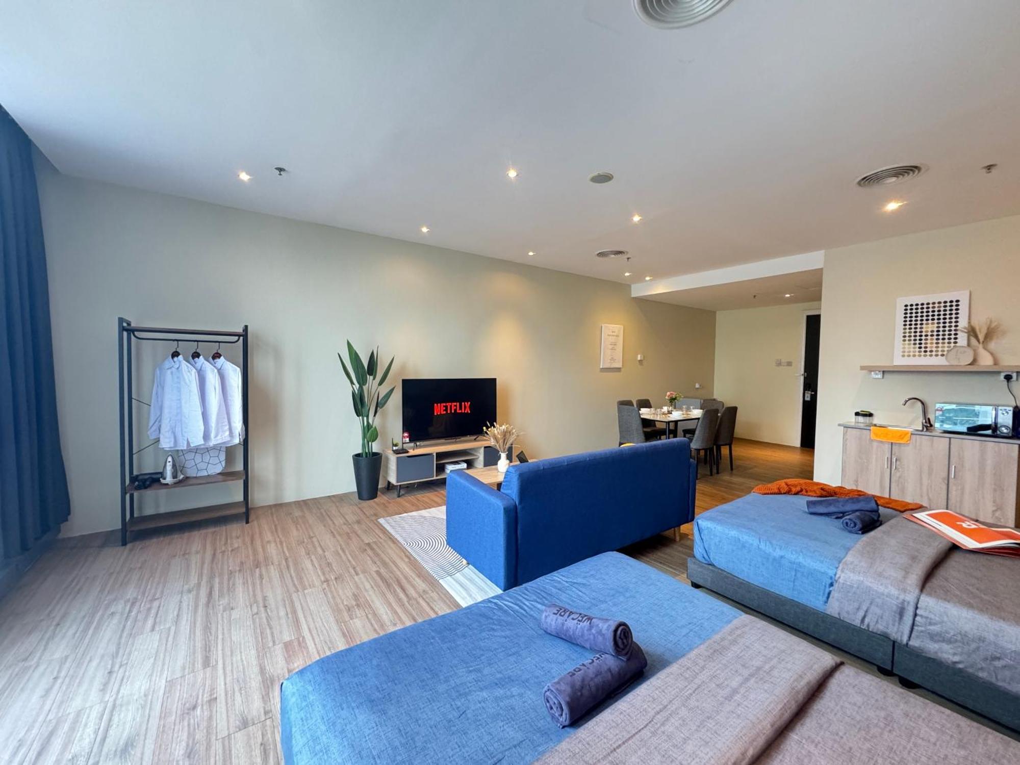 The Tinto Netflix Screen & Sleep - Bangsar South Mid Valley Kuala Lumpur Bagian luar foto